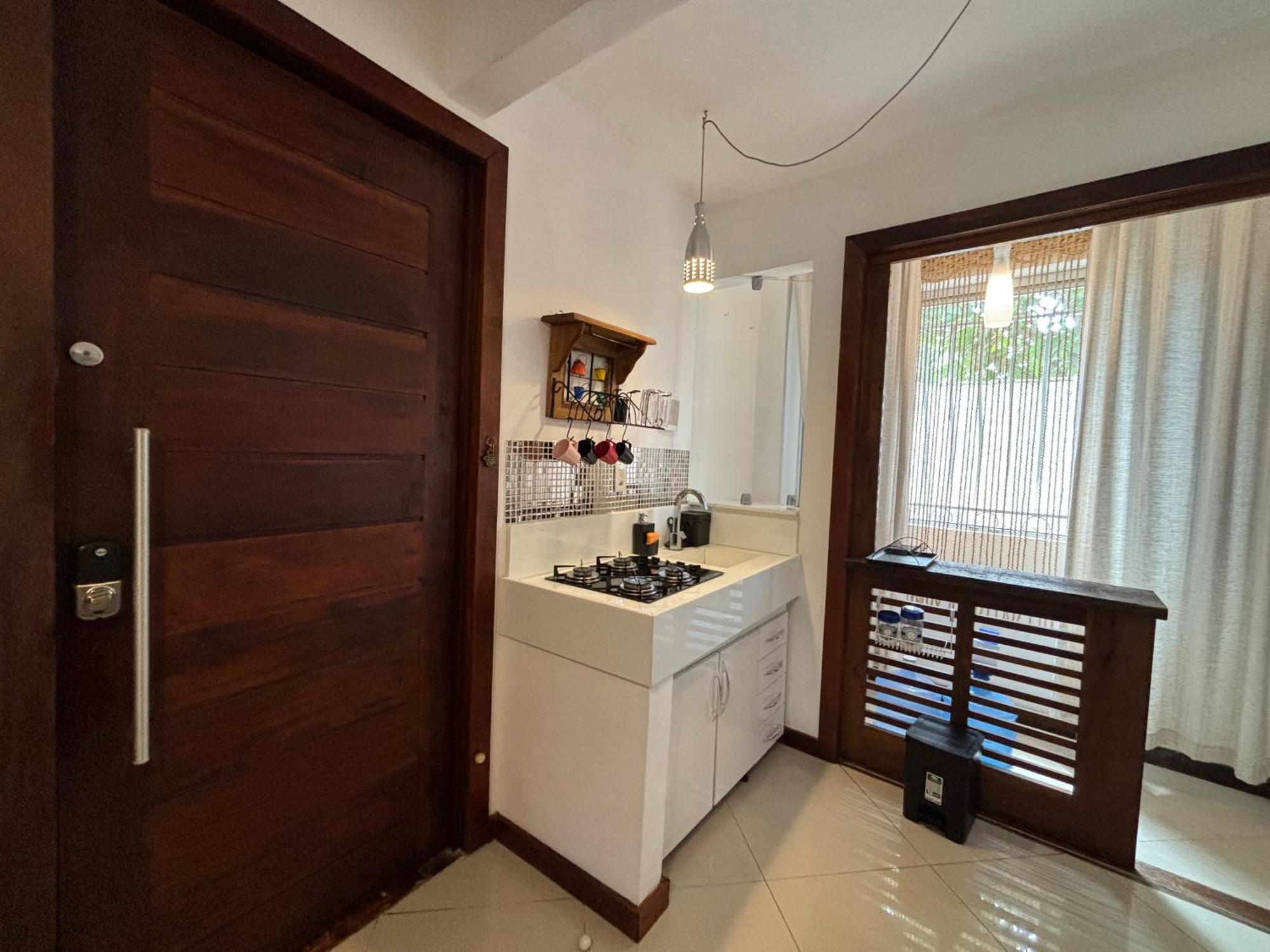 Apartment De Geriba A Pe - Loft No Corredor De Acesso A